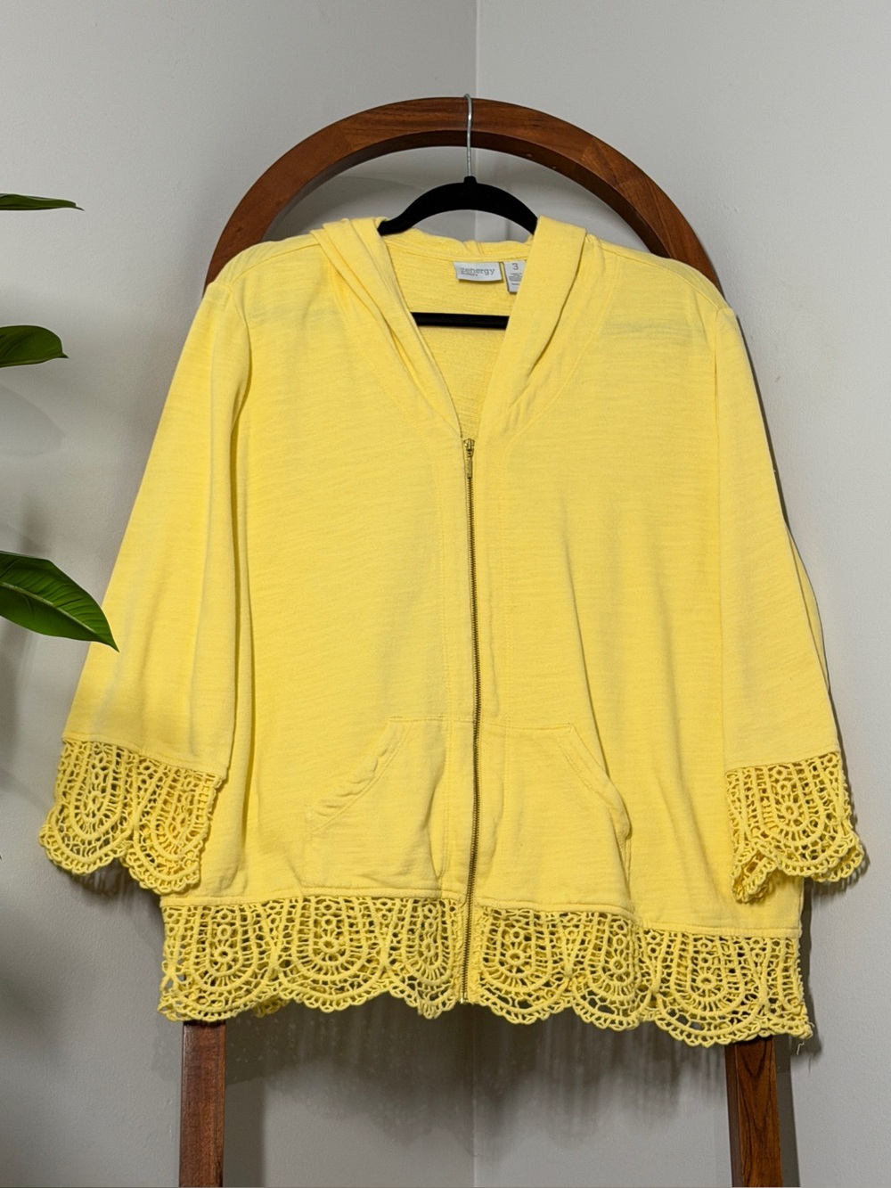 Chico's Zenergy XL Yellow Crochet Trim Full Zip Hooded Sweatshirt